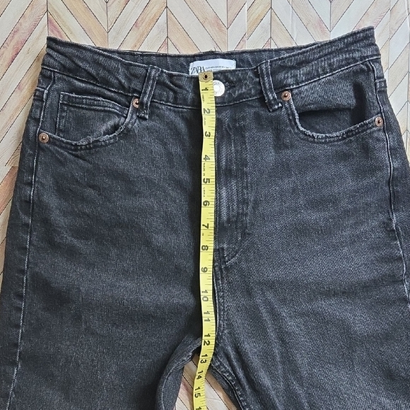 Zara Black Washed High Rise Straight Leg Jeans Size 8 Womens Denim - Picture 8 of 13